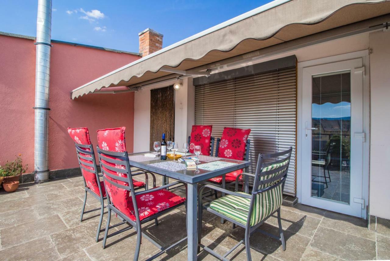 Margaret Apartment For 5 People With Panorama Terrace Budapeste Exterior foto